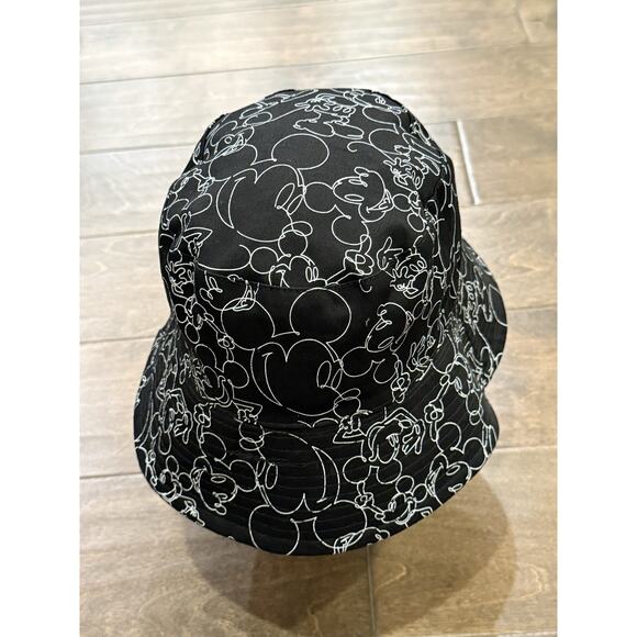 Disney Parks Black Reversable All Over Print Bucket Hat Peace Sign Mickey Mouse - Picture 7 of 8